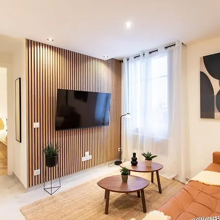 Appartement #45 Quiet Chic 5mins Walk To Port And Ac Wifi *